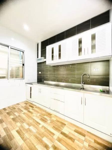 Baan Klang Muang Urbanion Srinakarin, Bangkok, Soi Srinakarin 46, Nong Bon, Prawet, Bangkok, 3 Bedrooms, 180 sqm, Single Detached House For Rent, by THANYALAK IQI INTERNATIONAL, 500168176 - DDproperty.com