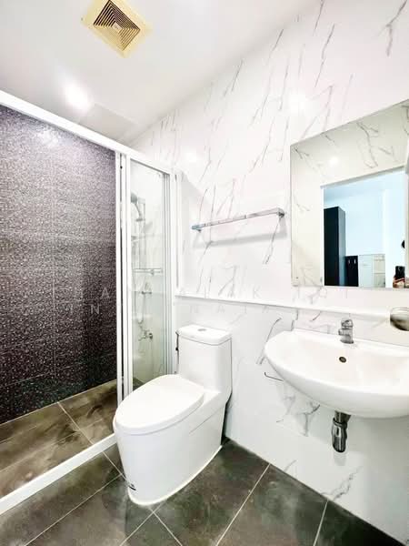 For Rent - Baan Klang Muang Urbanion Srinakarin, Bangkok