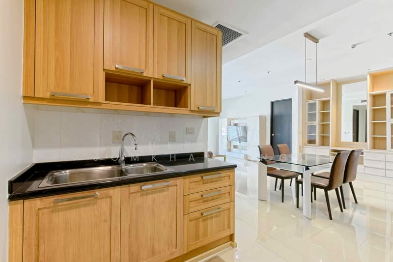 The Madison, Bangkok, Sukhumvit 41, Khlong Tan Nua, Watthana, Bangkok, 2 Bedrooms, 115 sqm, Condo For Rent, by Sherwan Jomkhamsing, 500168206 - DDproperty.com