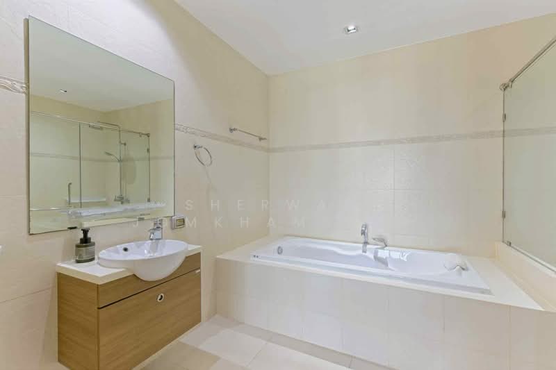 The Madison, Bangkok, Sukhumvit 41, Khlong Tan Nua, Watthana, Bangkok, 2 Bedrooms, 115 sqm, Condo For Rent, by Sherwan Jomkhamsing, 500168206 - DDproperty.com