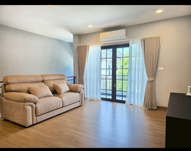 Centro Bangna : เซนโทร บางนา, สมุทรปราการ, 111 ซอย3, บางแก้ว, บางพลี, สมุทรปราการ, 303 ตร.ม., บ้านเดี่ยว ให้เช่า, โดย Netsanthiah Ai, 500168207 - DDproperty.com