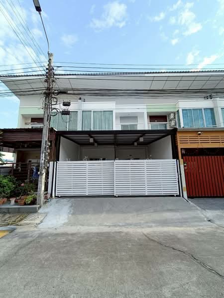 มบ.ราชพฤกษ์ ถนนฉลองกรุง61-ลาดกระบัง, Bangkok, ฉลองกรุง61, Lam Pla Tiew, Lat Krabang, Bangkok, 3 Bedrooms, 100 sqm, Townhouse For Sale, by นภัสศรณ์ วงศ์สินไทยกร (นันท์), 500168212 - DDproperty.com