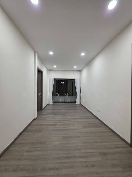 ขายบ้านเดี่ยวพูลวิลล่า ใจกลางสุขุมวิท ใกล้ BTS พระโขนง, กรุงเทพ, บางจาก, พระโขนง, กรุงเทพ, 250 ตร.ม., บ้านเดี่ยว ขาย, โดย Wisdom Real Estate, 500168217 - DDproperty.com