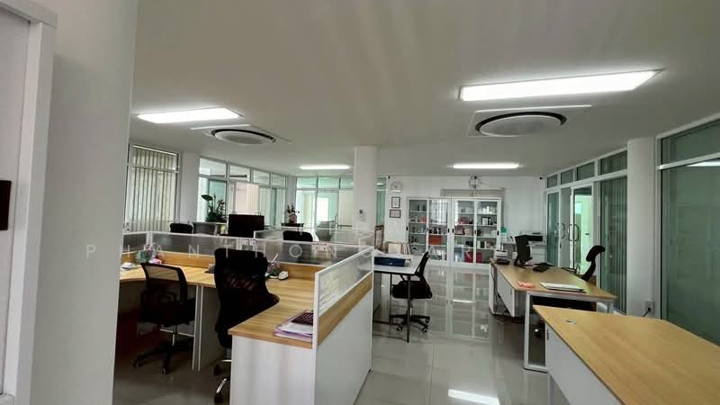 ให้เช่า อาคาร สำนักงาน ทาวน์อินทาวน์ 3 ชั้น ใกล้ mrt สายสีเหลือง ใกล้ทางด่วน, กรุงเทพ, พลับพลา, วังทองหลาง, กรุงเทพ, 500 ตร.ม., สำนักงาน ให้เช่า, โดย Tida phanthonglarptawee, 500168218 - DDproperty.com