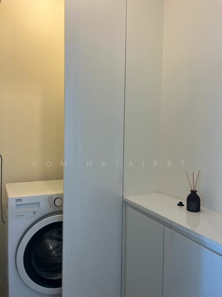 Rhythm Sukhumvit 42, Bangkok, Soi Sukhumvit 42, Sukhumvit Road, Phra Kanong, Khlong Toei, Bangkok, 1 Bedroom, 45 sqm, Condo For Rent, by Aom Hatairat, 500168229 - DDproperty.com