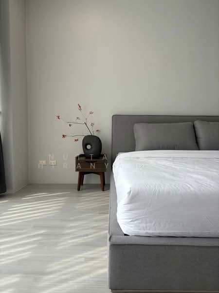 Chewathai Ratchaprarop, Bangkok, 51 Rajaprarop Road, Makkasan, Ratchathewi, Bangkok, 3 Bedrooms, 114 sqm, Condo For Rent, by Nuttapong Hiranyaveja, 500168232 - DDproperty.com