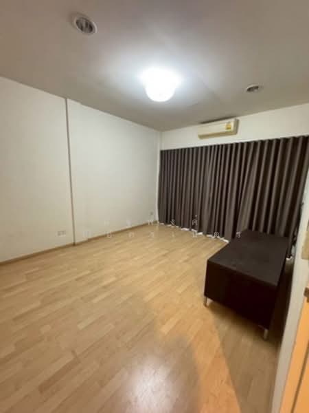 Noble Cube Pattanakarn, Bangkok, Phatthanakan Road, Suan Luang, Suan Luang, Bangkok, 3 Bedrooms, 185 sqm, Townhouse For Rent, by นัฐพงค์ มณีอัครเนตร, 500168234 - DDproperty.com