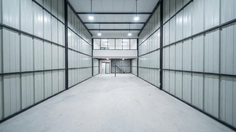 เช่า โกดัง/ออฟฟิศ ใจกลางเมือง พัฒนาการ 25, Bangkok, Suan Luang, Suan Luang, Bangkok, , 140 sqm, Warehouse/Factory For Rent, by Airada Parasarn, 500168249 - DDproperty.com