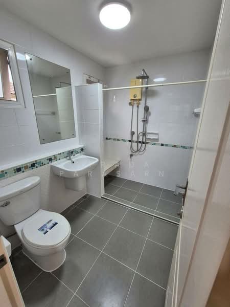 Parichart Suwinthawong, Bangkok, Khum Klao Road, Saen Sab, Min Buri, Bangkok, 3 Bedrooms, 140 sqm, Single Detached House For Rent, by Airada Parasarn, 500168251 - DDproperty.com