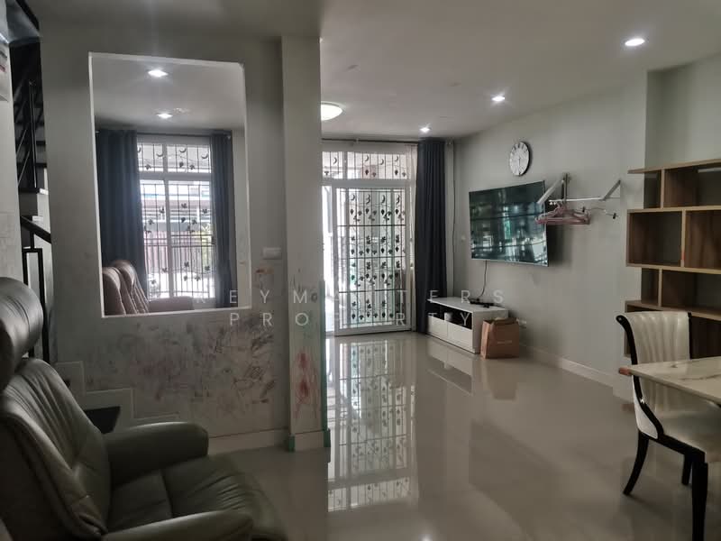 Winning Residence Thoet Thai-Kalapapruek, Bangkok, Soi Kamnan Maen, Bang Wa, Phasi Charoen, Bangkok, 2 Bedrooms, 150 sqm, Townhouse For Rent, by keymatters property, 500168267 - DDproperty.com