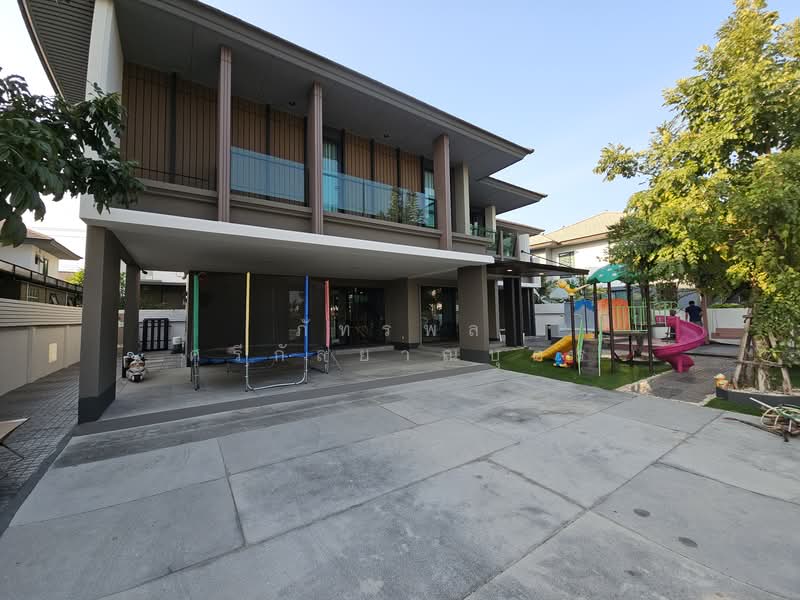 Burasiri Bangna, Samut Prakan, 88 Rattanarat Road, Bang Sao Thong, Bang Sao Thong, Samut Prakan, 4 Bedrooms, 296 sqm, Single Detached House For Sale, by ภัทรพล ศรีกัลยาณบุตร, 500168270 - DDproperty.com