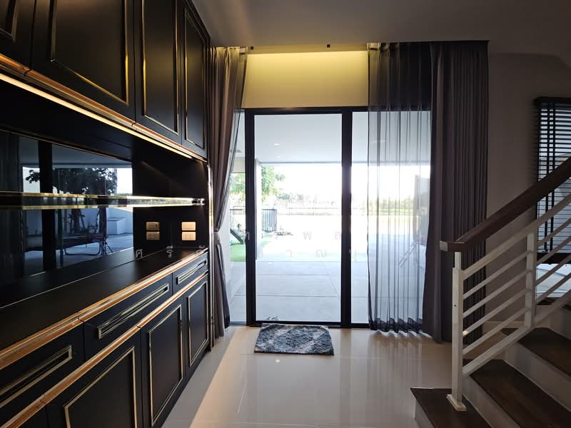 Burasiri Bangna, Samut Prakan, 88 Rattanarat Road, Bang Sao Thong, Bang Sao Thong, Samut Prakan, 4 Bedrooms, 296 sqm, Single Detached House For Sale, by ภัทรพล ศรีกัลยาณบุตร, 500168270 - DDproperty.com