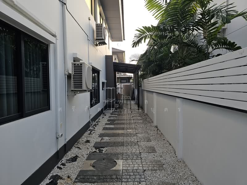 Burasiri Bangna, Samut Prakan, 88 Rattanarat Road, Bang Sao Thong, Bang Sao Thong, Samut Prakan, 4 Bedrooms, 296 sqm, Single Detached House For Sale, by ภัทรพล ศรีกัลยาณบุตร, 500168270 - DDproperty.com