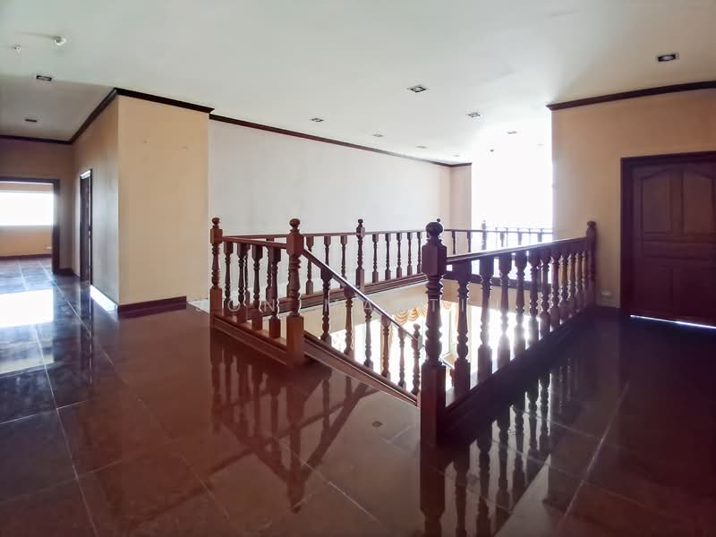 Baan Lonsai, Prachuap Khiri Khan, Nong Kae, Hua Hin, Prachuap Khiri Khan, 4 Bedrooms, 330 sqm, Condo For Sale, by Jon Martin, 500168276 - DDproperty.com
