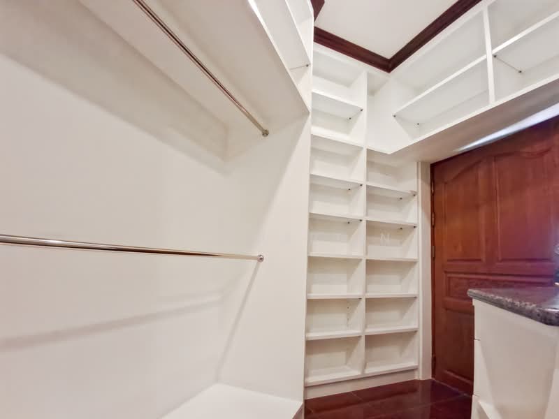 Baan Lonsai, Prachuap Khiri Khan, Nong Kae, Hua Hin, Prachuap Khiri Khan, 4 Bedrooms, 330 sqm, Condo For Sale, by Jon Martin, 500168276 - DDproperty.com