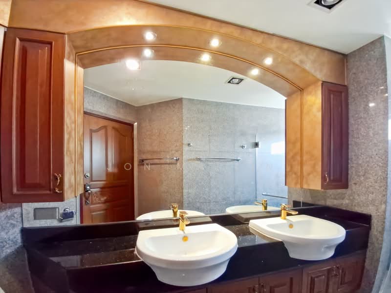 Baan Lonsai, Prachuap Khiri Khan, Nong Kae, Hua Hin, Prachuap Khiri Khan, 4 Bedrooms, 330 sqm, Condo For Sale, by Jon Martin, 500168276 - DDproperty.com