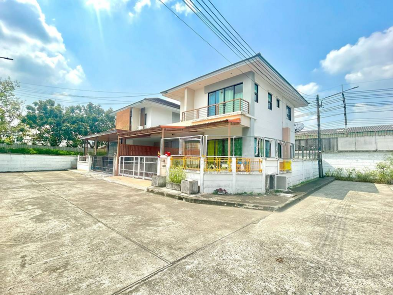 ขาย บ้านแฝด หลังมุม หมู่บ้าน สถาพร รังสิต, ปทุมธานี, บึงยี่โถ, ธัญบุรี, ปทุมธานี, 130 ตร.ม., บ้านแฝด ขาย, โดย กรณวัสส์ กัณฑวัสส์วงส์, 500168292 - DDproperty.com