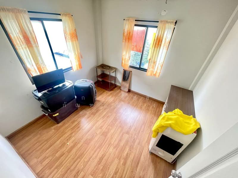 ขาย บ้านแฝด หลังมุม หมู่บ้าน สถาพร รังสิต, ปทุมธานี, บึงยี่โถ, ธัญบุรี, ปทุมธานี, 130 ตร.ม., บ้านแฝด ขาย, โดย กรณวัสส์ กัณฑวัสส์วงส์, 500168292 - DDproperty.com