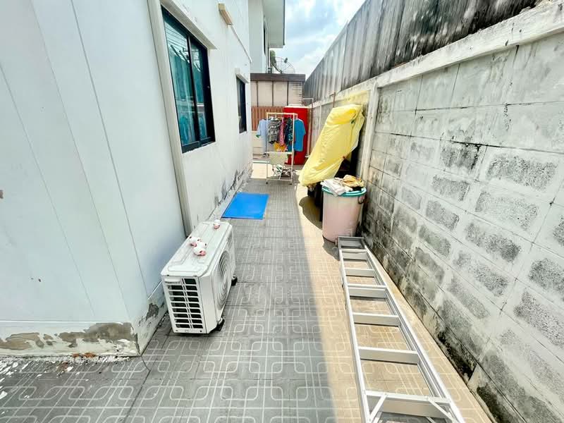 ขาย บ้านแฝด หลังมุม หมู่บ้าน สถาพร รังสิต, ปทุมธานี, บึงยี่โถ, ธัญบุรี, ปทุมธานี, 130 ตร.ม., บ้านแฝด ขาย, โดย กรณวัสส์ กัณฑวัสส์วงส์, 500168292 - DDproperty.com