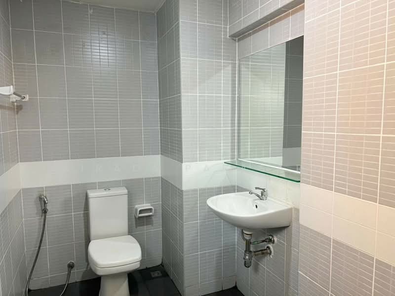 Pradya Place Ratchada-Huai Khwang condominium, Bangkok, Ratchadaphisek, Huai Khwang, Huai Khwang, Bangkok, 1 Bedroom, 35 sqm, Condo For Rent, by Airada Parasarn, 500168293 - DDproperty.com