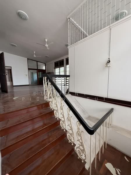 House For Rent Thonglor Open Showroom | Clinic | Restaurant, Bangkok, Thonglor, Khlong Tan Nua, Watthana, Bangkok, 5 Bedrooms, 500 sqm, Single Detached House For Rent, by Suchanya Piboonwiput, 500168332 - DDproperty.com