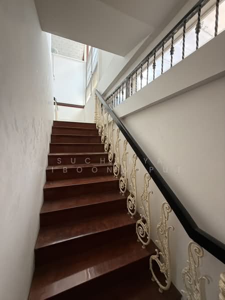 House For Rent Thonglor Open Showroom | Clinic | Restaurant, Bangkok, Thonglor, Khlong Tan Nua, Watthana, Bangkok, 5 Bedrooms, 500 sqm, Single Detached House For Rent, by Suchanya Piboonwiput, 500168332 - DDproperty.com