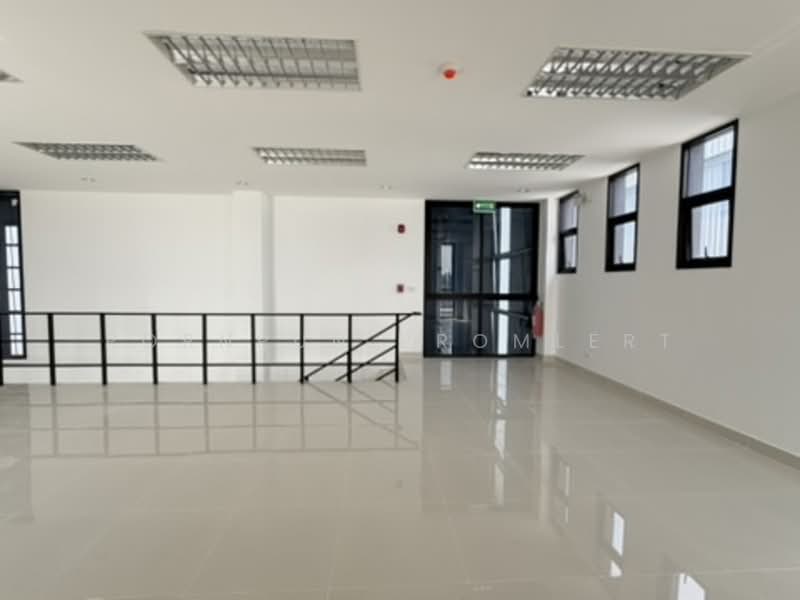 Warehouse / Factory for Rent (Purple Zone), Chon Buri (Pattaya), Nong - Kham, Si Racha, Chon Buri (Pattaya), , 1,064 sqm, Warehouse/Factory For Rent, by Pornpun Promlert, 500168342 - DDproperty.com