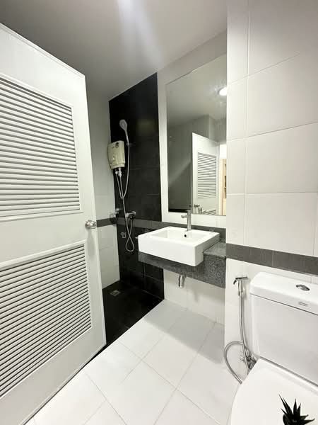 A Space Sukhumvit 77, Bangkok, 2345 Sukhumvit 77 Road, Suan Luang, Suan Luang, Bangkok, 1 Bedroom, 31 sqm, Condo For Sale, by พุฒิโชติ ศรีวัง, 500168364 - DDproperty.com