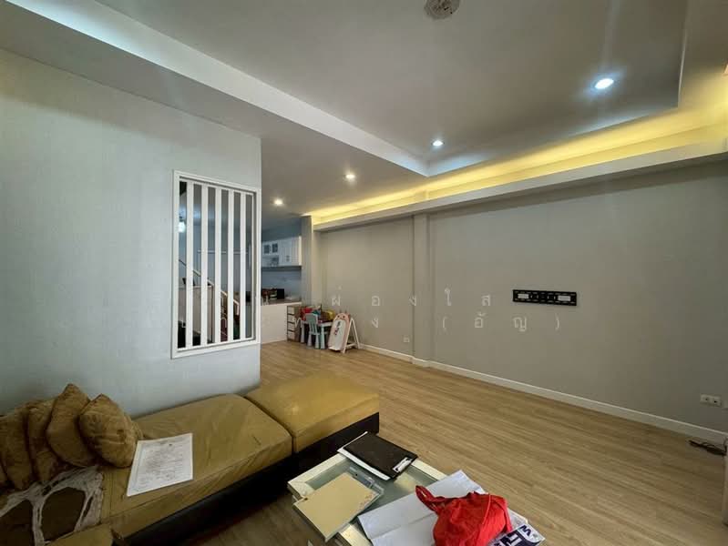 ธนาภิรมย์ เพชรเกษม 69 : Thanapirom Phetkasem 69, กรุงเทพ, หนองแขม, หนองแขม, กรุงเทพ, 100 ตร.ม., ทาวน์เฮ้าส์ ขาย, โดย คุณ ผ่องใส เปาะทอง (อัญ), 500168372 - DDproperty.com