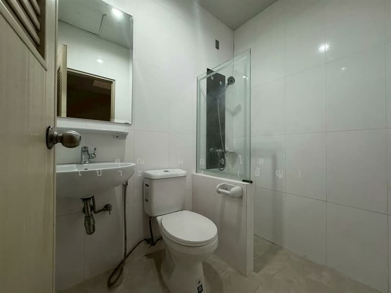 Thanapirom Phetkasem 69, Bangkok, Nong Kham, Nong Khaem, Bangkok, 3 Bedrooms, 100 sqm, Townhouse For Sale, by คุณ ผ่องใส เปาะทอง (อัญ), 500168372 - DDproperty.com