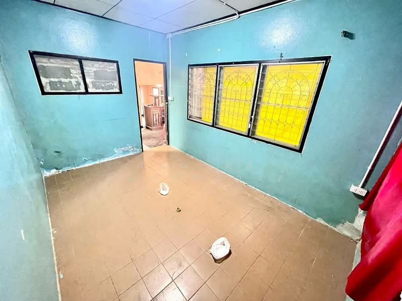 ขาย ทาวน์เฮ้าส์ หลังมุม หมู่บ้าน ชัยวิวัฒน์ 3 งามวงศ์วาน 23, Nonthaburi, Bang Kra So, Muang Nonthaburi, Nonthaburi, 6 Bedrooms, 160 sqm, Townhouse For Sale, by กรณวัสส์ กัณฑวัสส์วงส์, 500168376 - DDproperty.com