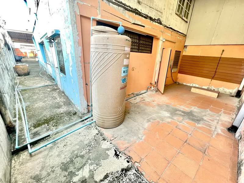 ขาย ทาวน์เฮ้าส์ หลังมุม หมู่บ้าน ชัยวิวัฒน์ 3 งามวงศ์วาน 23, Nonthaburi, Bang Kra So, Muang Nonthaburi, Nonthaburi, 6 Bedrooms, 160 sqm, Townhouse For Sale, by กรณวัสส์ กัณฑวัสส์วงส์, 500168376 - DDproperty.com