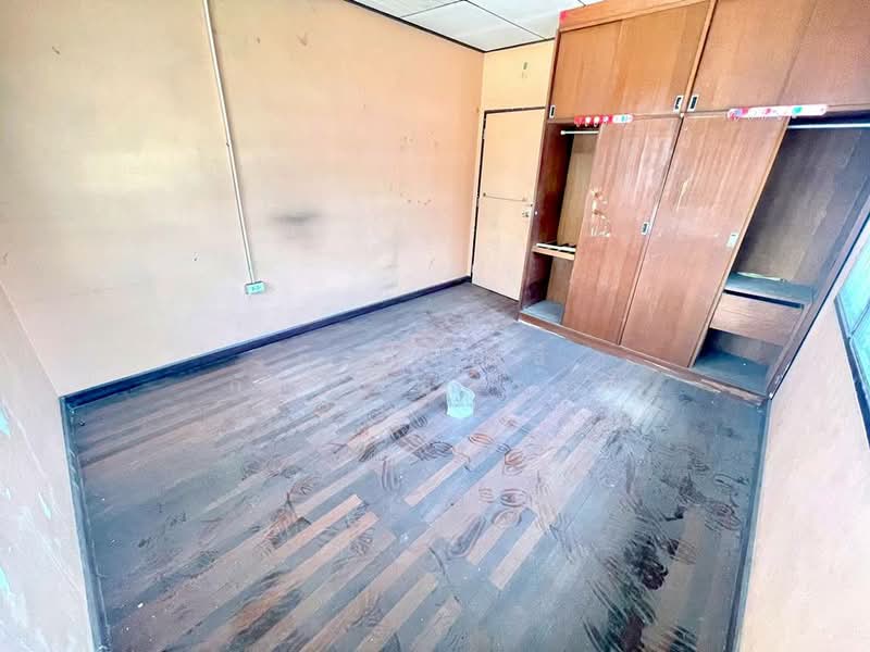 ขาย ทาวน์เฮ้าส์ หลังมุม หมู่บ้าน ชัยวิวัฒน์ 3 งามวงศ์วาน 23, Nonthaburi, Bang Kra So, Muang Nonthaburi, Nonthaburi, 6 Bedrooms, 160 sqm, Townhouse For Sale, by กรณวัสส์ กัณฑวัสส์วงส์, 500168376 - DDproperty.com