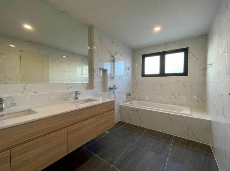 Centro Bangna-Srinakarin, Samut Prakan, Bang Kaeo, Bang Plee, Samut Prakan, 4 Bedrooms, 289 sqm, Single Detached House For Rent, by ณภัทร พรสิริเมธากุล, 500168378 - DDproperty.com