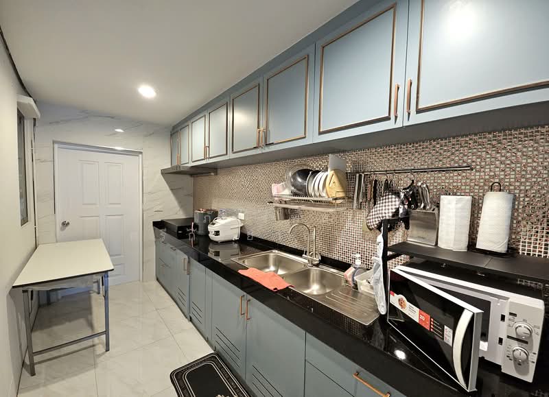 Burasiri Bangna, Samut Prakan, 88 Rattanarat Road, Bang Sao Thong, Bang Sao Thong, Samut Prakan, 4 Bedrooms, 127 sqm, Single Detached House For Sale, by ภัทรพล ศรีกัลยาณบุตร, 500168397 - DDproperty.com