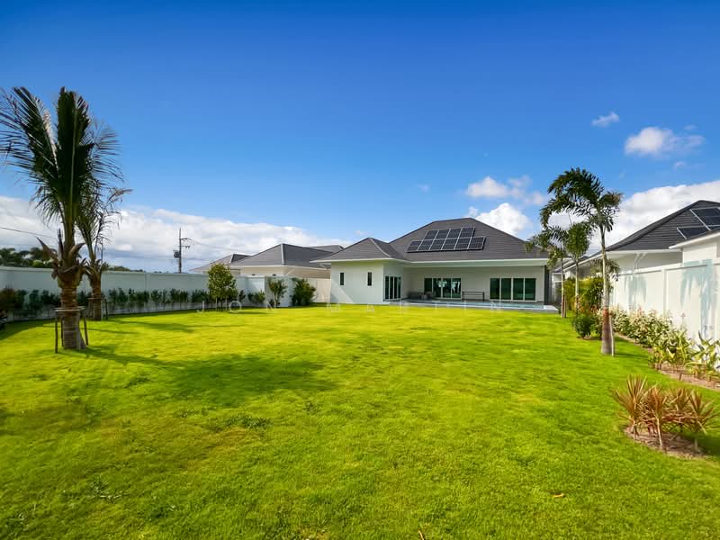 Aria Quartz: 3 Bedroom Pool Villas in Thap Tai, Hua Hin, Prachuap Khiri Khan, FWM9+6VF Thap Tai, Hua Hin District, Prachuap Khiri Khan, Hua Hin, Hua Hin, Prachuap Khiri Khan, 3 Bedrooms, 240 sqm, Villa For Sale, by Jon Martin, 500168398 - DDproperty.com