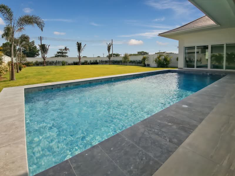Aria Quartz: 3 Bedroom Pool Villas in Thap Tai, Hua Hin, Prachuap Khiri Khan, FWM9+6VF Thap Tai, Hua Hin District, Prachuap Khiri Khan, Hua Hin, Hua Hin, Prachuap Khiri Khan, 3 Bedrooms, 240 sqm, Villa For Sale, by Jon Martin, 500168398 - DDproperty.com