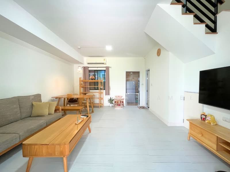 Pleno Ratchapruek-Chaengwattana, Pathum Thani, O Bo Cho Rim Khan Khlong Ko Kriang Road, Bang Khu Wat, Muang Pathum Thani, Pathum Thani, 3 Bedrooms, 80 sqm, Townhouse For Sale, by Punpapa Rassamee, 500168400 - DDproperty.com