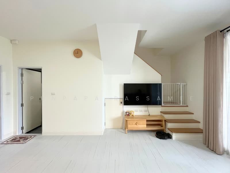 พลีโน่ ราชพฤกษ์-แจ้งวัฒนะ Pleno Ratchapruek-Chaengwattana, ปทุมธานี, O Bo Cho Rim Khan Khlong Ko Kriang Road, บางคูวัด, เมืองปทุมธานี, ปทุมธานี, 80 ตร.ม., ทาวน์เฮ้าส์ ขาย, โดย Punpapa Rassamee, 500168400 - DDproperty.com