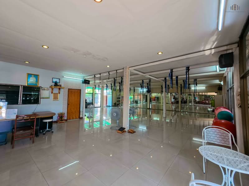 ทำเลค้าขาย! ใจกลางเมืองกาญ ขาย ที่ดินพร้อม บ้านสวน 189 ตารางวา ผังสีชมพู ติดถนน 2 ด้าน!!, Kanchanaburi, ถนนแสงชูโต (323), Ban-Tai, Muang Kanchanaburi, Kanchanaburi, , 756 sqm, Land For Sale, by คุณจี, 500168401 - DDproperty.com