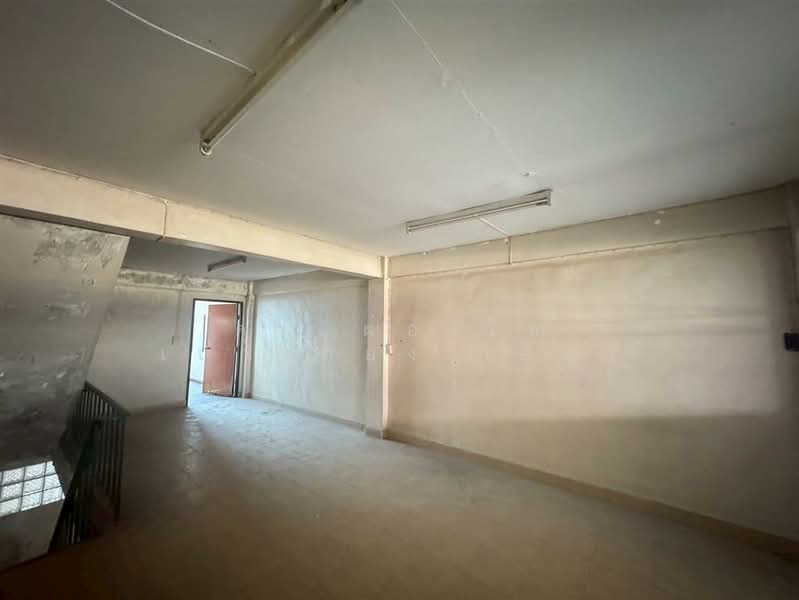 อาคารพาณิชย์ 3.5 ชั้น 16 ตร.ว. ซอยเพชรเกษม81 ถนนเพชรเกษม, Bangkok, Nong Kang Plu, Nong Khaem, Bangkok, , 100 sqm, Shophouse For Sale, by คุณ ผ่องใส เปาะทอง (อัญ), 500168404 - DDproperty.com