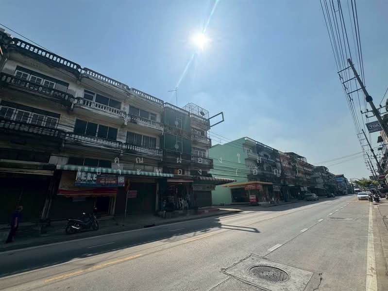 อาคารพาณิชย์ 3.5 ชั้น 16 ตร.ว. ซอยเพชรเกษม81 ถนนเพชรเกษม, กรุงเทพ, หนองค้างพลู, หนองแขม, กรุงเทพ, 100 ตร.ม., ตึกแถว-อาคารพาณิชย์ ขาย, โดย คุณ ผ่องใส เปาะทอง (อัญ), 500168404 - DDproperty.com