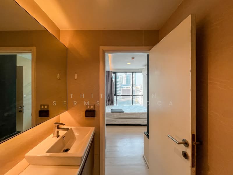 Vtara Sukhumvit 36, Bangkok, 118 Soi Saen Sabai, Phra Kanong, Khlong Toei, Bangkok, 1 Bedroom, 30 sqm, Condo For Sale, by Thitikhun Sermsiripoca, 500168410 - DDproperty.com