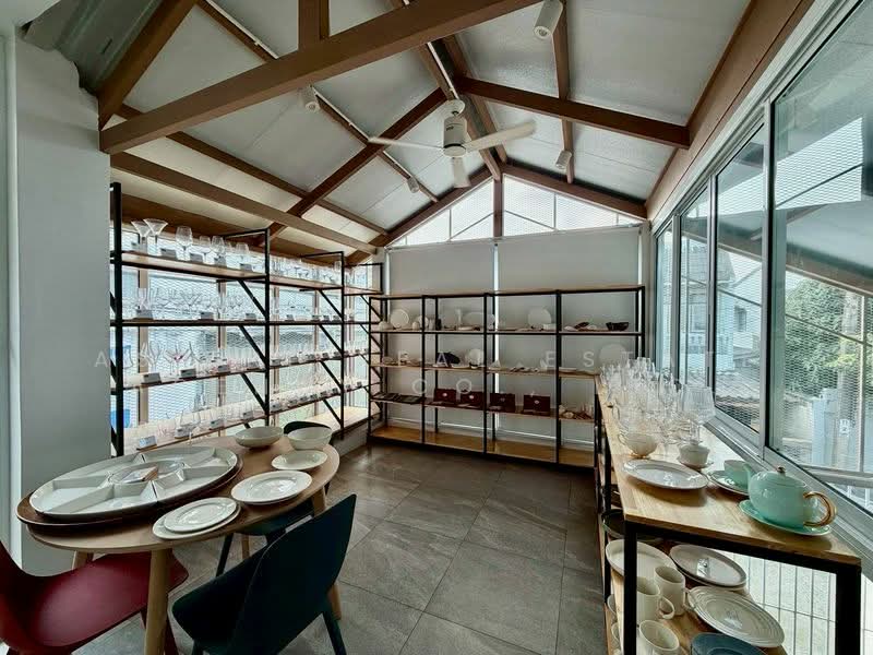 Beautifully Renovated Home Office, กรุงเทพ, บางจาก, พระโขนง, กรุงเทพ, 280 ตร.ม., บ้านเดี่ยว ขาย, โดย Aspire Real Estate Agency Co., Ltd., 500168439 - DDproperty.com