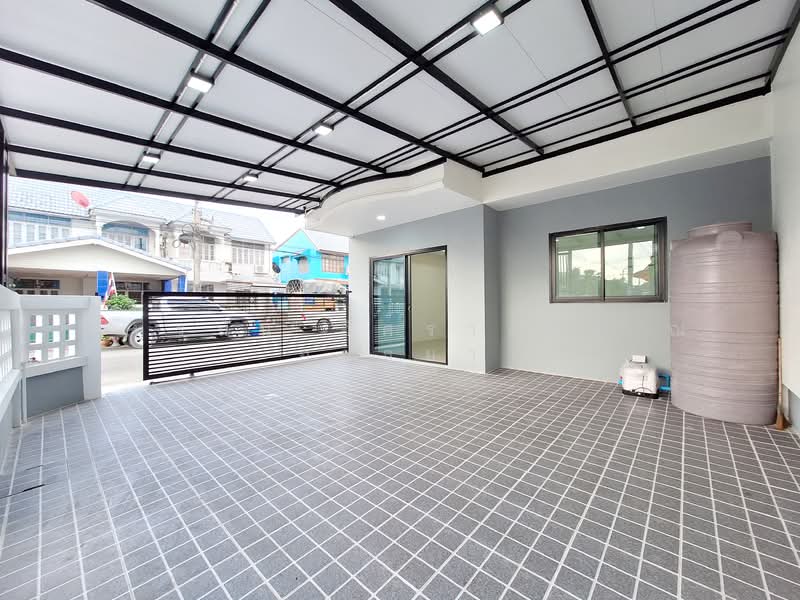 บ้านอยู่เจริญ 4 ลำลูกกาคลอง4 ถ.ไสวประชาราษฎร์ ต.ลาดสวาย อ.ลำลูกกา จ.ปทุมธานี, ปทุมธานี, ลาดสวาย, ลำลูกกา, ปทุมธานี, 100 ตร.ม., ทาวน์เฮ้าส์ ขาย, โดย ภัทรนัน อิศรางกูร ณ อยุธยา, 500168458 - DDproperty.com