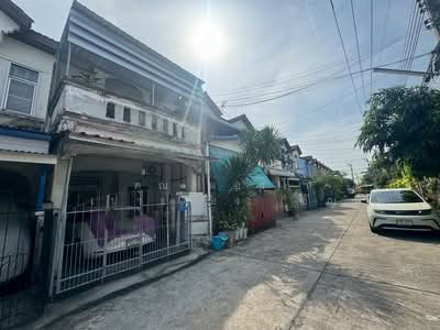 ขาย - ทาวน์เฮ้าส์ 2 ชั้น 16 ตร.ว. หมู่บ้านศิรินทร์เฮ้าส์4 ซอยอ่อนนุช66 แยก19-11, กรุงเทพ