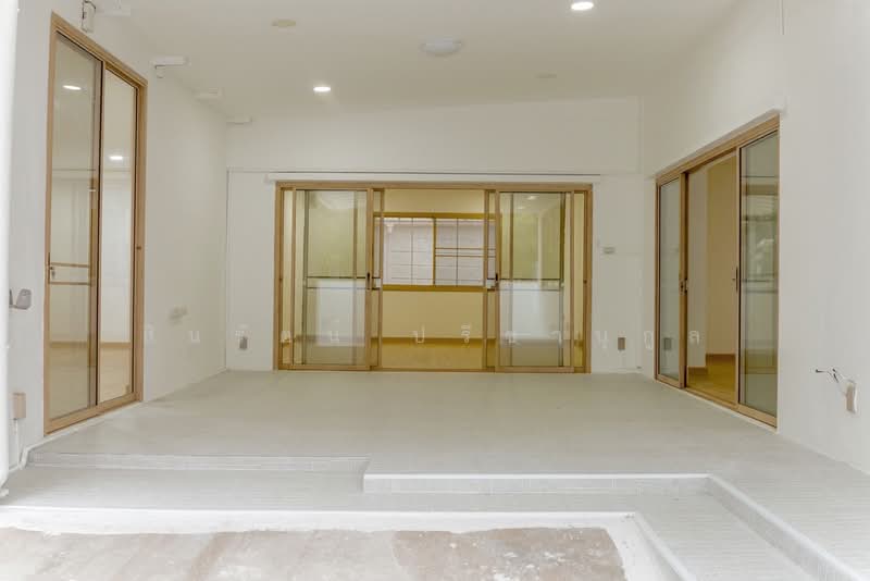 Noble Tara Pattanakarn : โนเบิล ทารา พัฒนาการ, กรุงเทพ, 2046 ถนนพัฒนาการ, สวนหลวง, สวนหลวง, กรุงเทพ, 460 ตร.ม., บ้านเดี่ยว ขาย, โดย สินรัตน์ ปรีชานุกูล, 500168471 - DDproperty.com