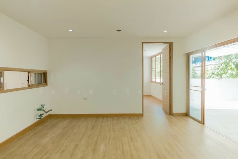 Noble Tara Pattanakarn : โนเบิล ทารา พัฒนาการ, กรุงเทพ, 2046 ถนนพัฒนาการ, สวนหลวง, สวนหลวง, กรุงเทพ, 460 ตร.ม., บ้านเดี่ยว ขาย, โดย สินรัตน์ ปรีชานุกูล, 500168471 - DDproperty.com