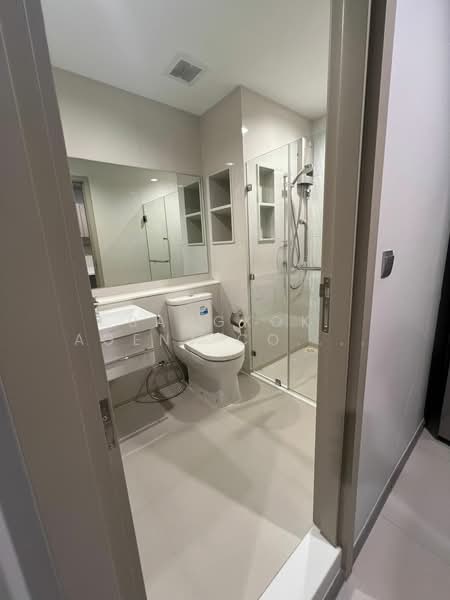 Life Ladprao, Bangkok, 992 Ladprao Road, Jom Phon, Chatuchak, Bangkok, 2 Bedrooms, 36 sqm, Condo For Sale, by Bangkok Agent Co.,Ltd., 500168478 - DDproperty.com