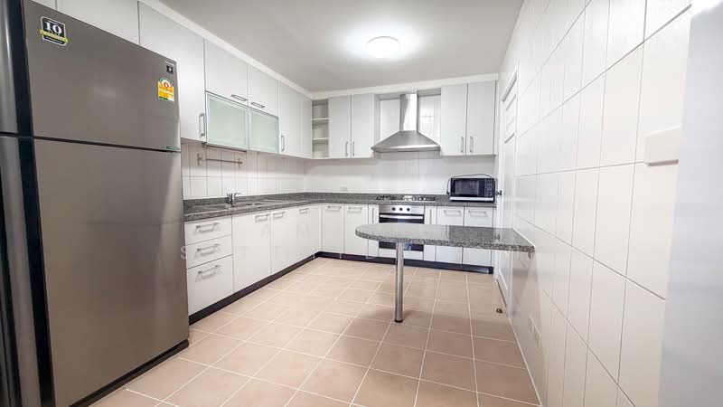 The Grand Sethiwan, Bangkok, 82 Soi Sukhumvit 24, Khong Tan, Khlong Toei, Bangkok, 4 Bedrooms, 250 sqm, Condo For Rent, by Amarin Sitthidhoon, 500168489 - DDproperty.com